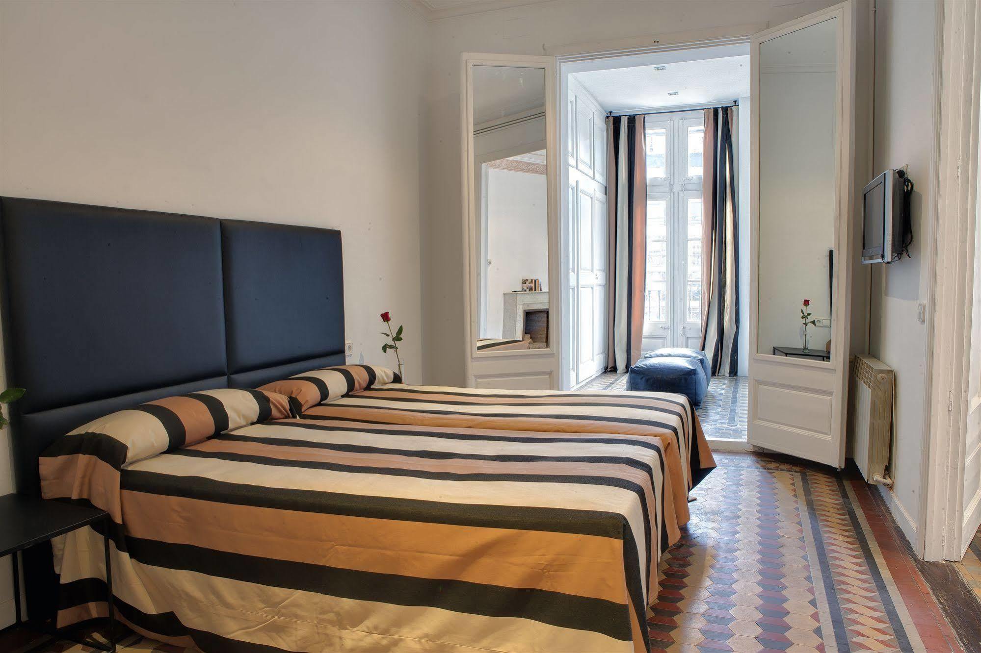Barcelona Apartment Val Luaran gambar